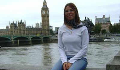 Jeune fille au pair Audrey à la Tamise à Londres