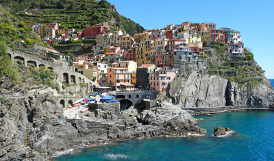 Posto su una montagna vicino al mare