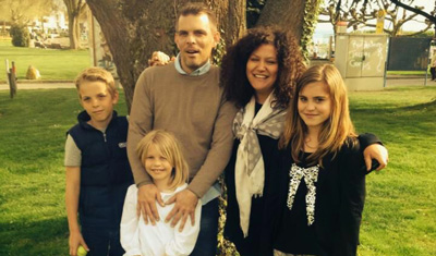 Giusy con la sua famiglia ospitante